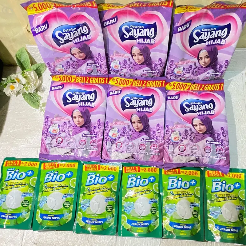 6 detergen sayang  besar 5 ribuan 260 g dan 6 sabun cuci piring hoo besar 2 rb an 4