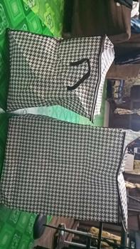 Product Review of Beg simpanan selimut, bahan bukan tenunan tahan debu, beg penjimatan ruang almari pakaian kotak simpanan tempat tidur mudah alih bergerak, penyimpanan perjalanan, zip boleh dilipat, penyimpanan mampatan selimut pakaian Putih Supplies kalis habuk pakaian from r**a 2