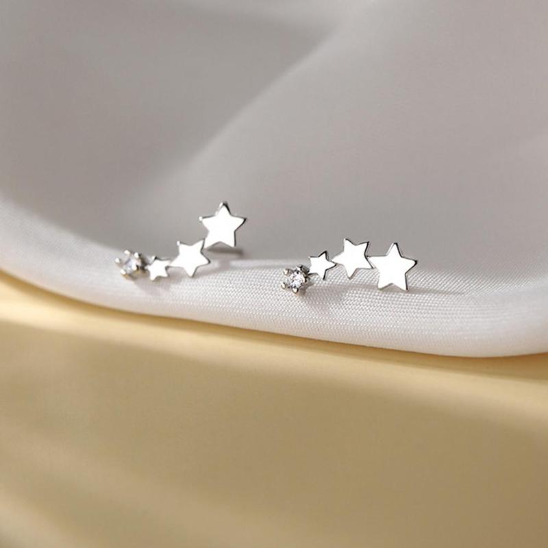 Product Introduction of Star Stud Earrings Temperament Net Red Super Fairy Earrings T2V8 32