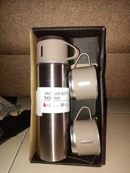 Product Review of 【KAKI TK】 Vacuum Flask Creative Vacuum Cup Set 500ml 304 Stainless Steel Thermos Flask Business Gift Water Bottle 3 Cups Kitchenware Heater from A**l N**h H** O**n 1
