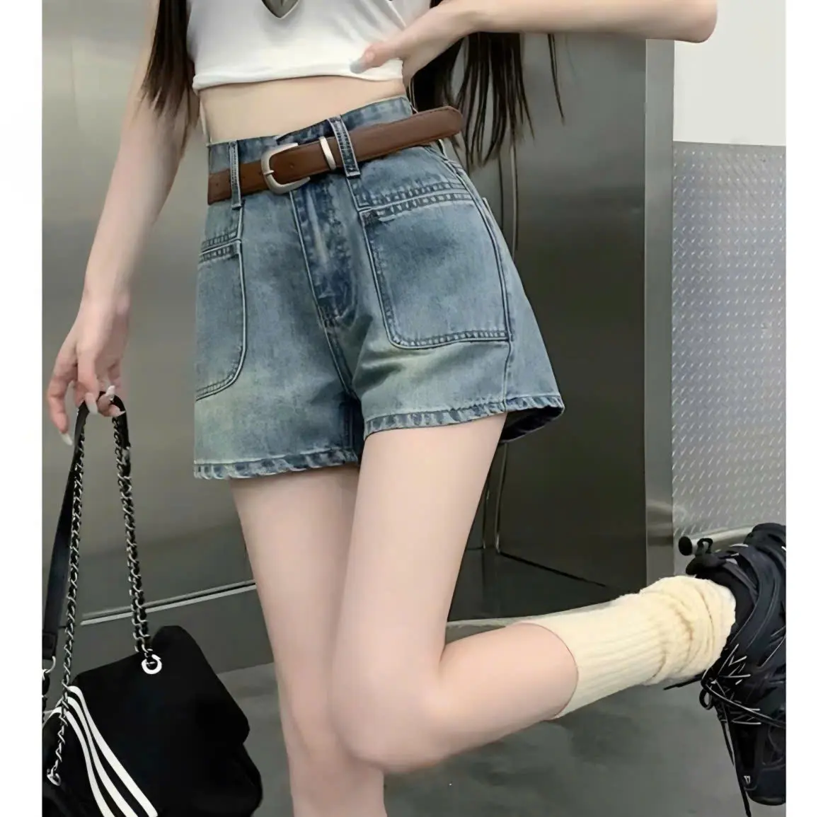Quần Short Nữ Lưng Cao Phối Túi Trước Jeans Cao Cấp - Chất liệu Jeans Cao Cấp