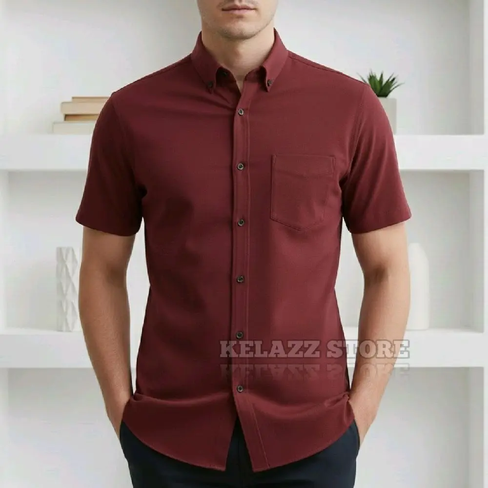 Maroon Pendek
