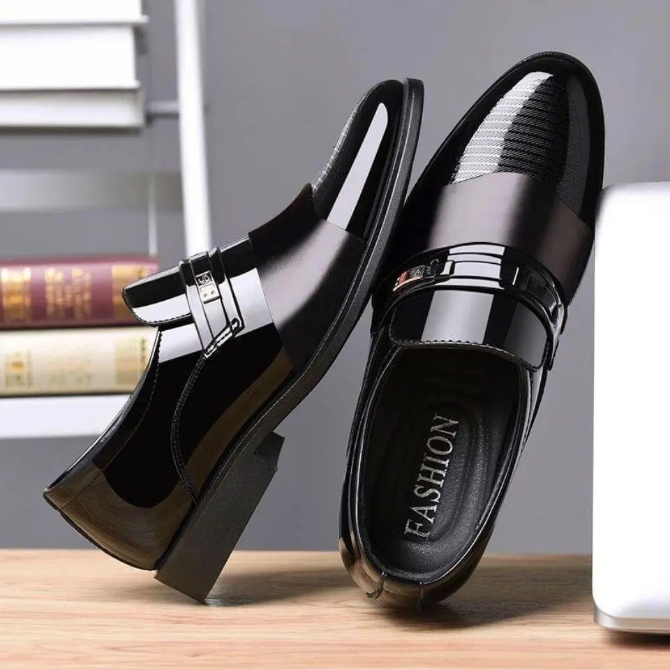 Tiktok Same Style New Men's Dress Shoes Business Casual Fashion Simple Slip-on Lazy Shoes One Piece Dropshipping