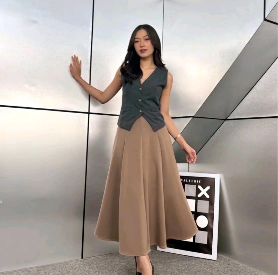 Audy Rok Skirt Scuba Premium Mayung Bahan Tebal Flowly - Rok Flare Wanita - Rok Basic Polos - Maxi Rok Panjang Wanita Audy Rok Skirt Scuba Premium Mayung Bahan Tebal Flowly - Rok Flare Wanita - Rok Basic Polos - Maxi Rok Panjang Wanita