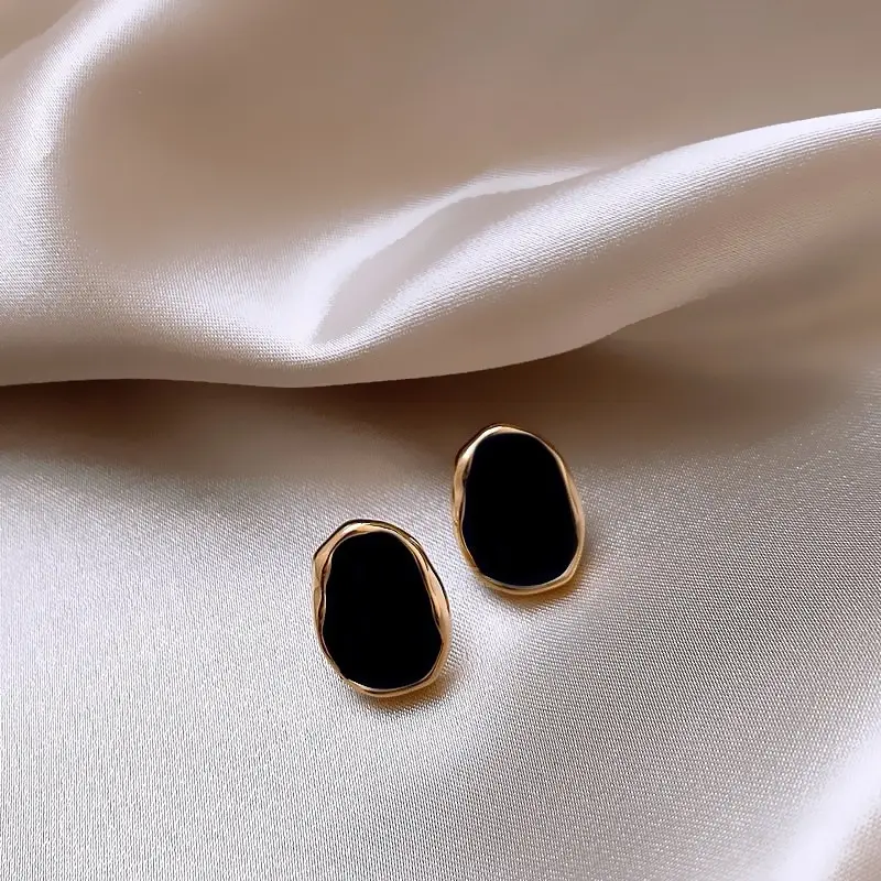 AS09 Anting Stud Fashion Earrings Luxury Beautiful Earrings Mode Circle Black Geometri Fashion Wanita Korea 3