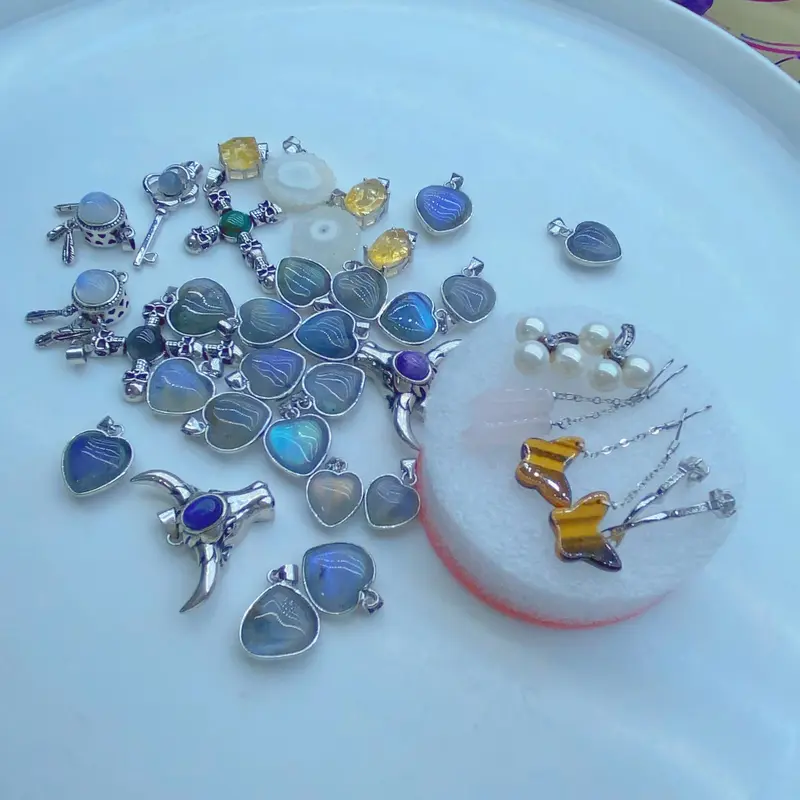 Link61-80 crystal stone decorations with different materials and sizes 3