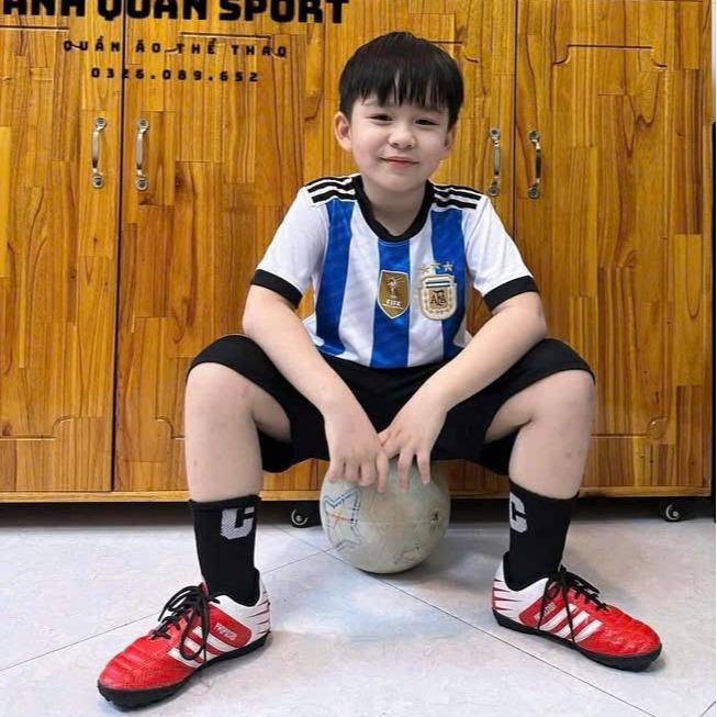   CÓ IN TÊN  Bộ áo bóng đá trẻ em messi đủ size cho bé 8-50kg chất thun lạnh thoáng mát Top Kids Sports 