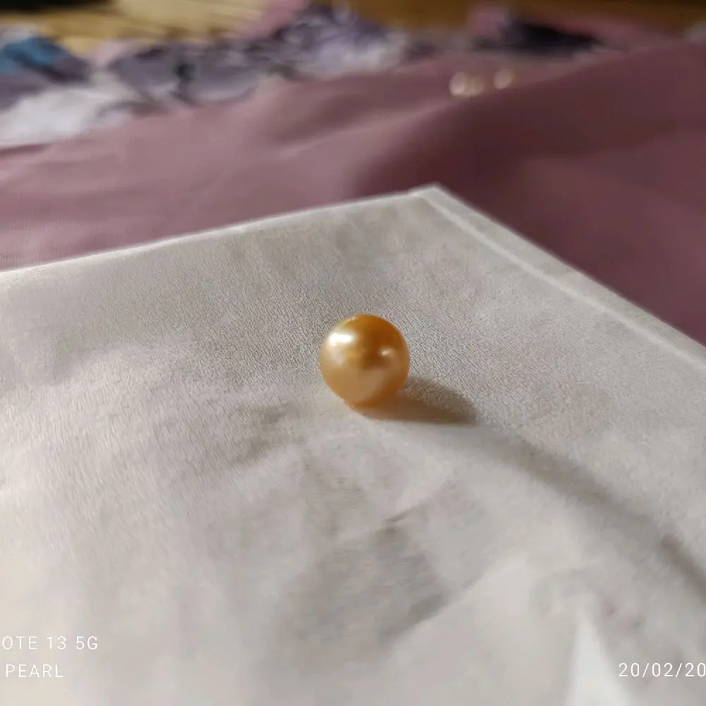 Butiran Mutiara Air Laut Gold - Berat 1.68 gram
