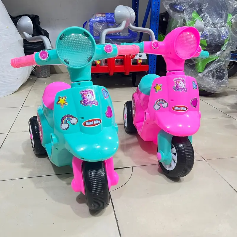 Mainan anak motor vespa mini lucu ada musik MB 691 5