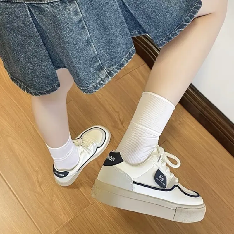 Giày dễ phối đồ Thể Thao Thường Ngày Cho Nữ, CBC, Siêu Mềm, Da Dày, Thích Hợp Cho Trang Phục Thường Ngày Hàng Mới Về Sneaker Nhung Shoes Đồng Cổ Cao Jean 5