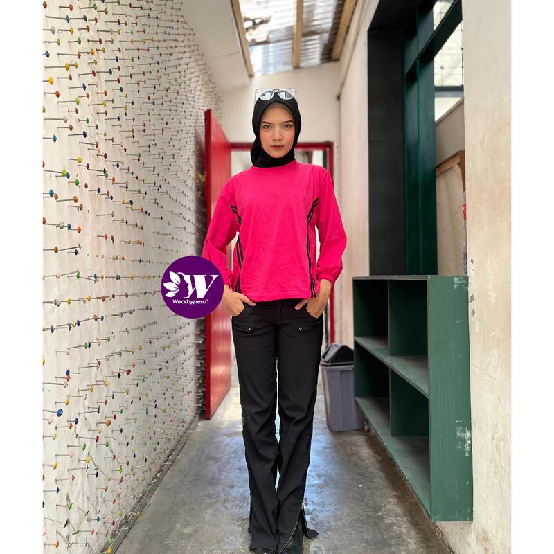 Product Introduction of Kaos Blouse Strip Samping  Atasan Wanita Terbaru Sporty Lengan Panjang Karet Katun Kombed Premium Casual 1