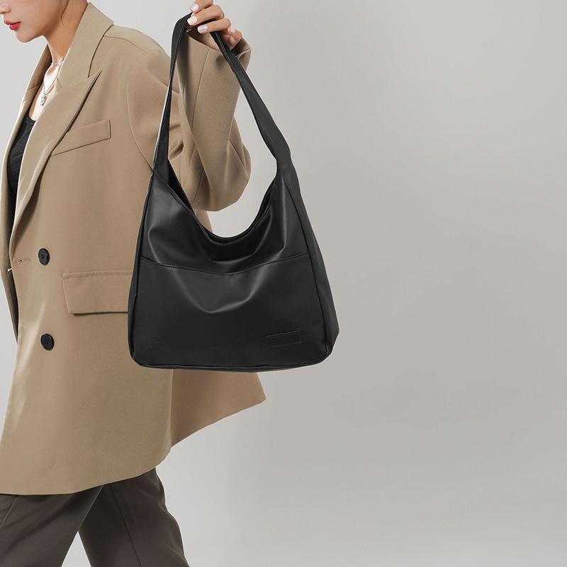 Product Introduction of Fashion Solid Color PU Large Capacity All-Match Tote Bag Shoulder Commuter Bag 8