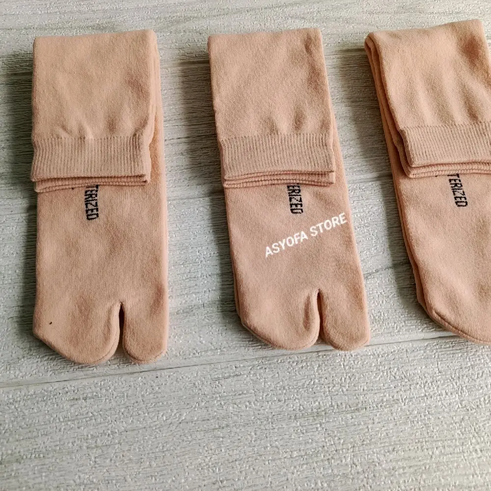 Kaos kaki Jempol Polos Warna Khusus Cream Ukuran S M L,Kaos kaki Jempol Muslimah Polos,Kaos Kaki Kerja,Kaos Kaki Jari Dua,Kaos Kaki Jempol Nilon Tebal Wanita Panjang Nyaman Dewasa Coklat Katun Cewek