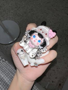 Product Review of [13.8-SD] 11 fingers  interchangeable Handmade Nail Press On Nails  IF you buy more ,surprise more! from G**n 1