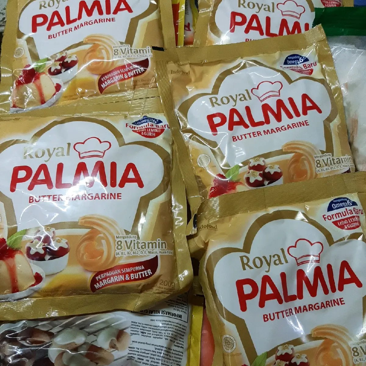 Margarine Palmia Royal Butter 200 gram (isi 5pcs)