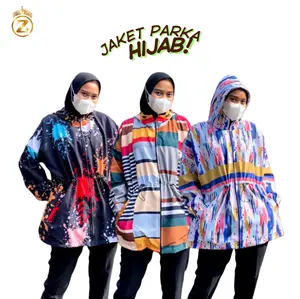 Queenzie Jaket Parka Hijab Queenzie Waterproof Anti Angin Desain Terbaru Material Parasut Tebal Anti Kusut Model Simple Full Resleting Depan Capuchon 2 Lapis Lingkar Tangan Karet Saku Kanan Kiri Lingkar Pinggang Adjustable Tangan