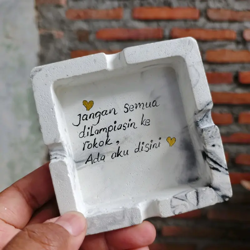 Kado Custom Kata-Kata untuk kado hampers gift card pada motif kotak marmer Souvenir 1