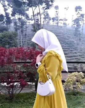 Product Review of Siera Dress Gamis Ceruty Muslim Wanita Mewah Pesta Kondangan Lebaran Cantik baju from B**t 2