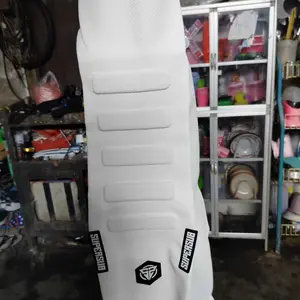 Kulit Jok Supersub Anti Rembes Anti Slip utk KLX CRF WR 155 DTRACKER KTM Huqvarna Viar Diablo Sarung Jok Kain Jok Motor Trail Supermoto