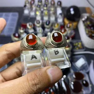 Katilayu merah crystal dimensi kantoran