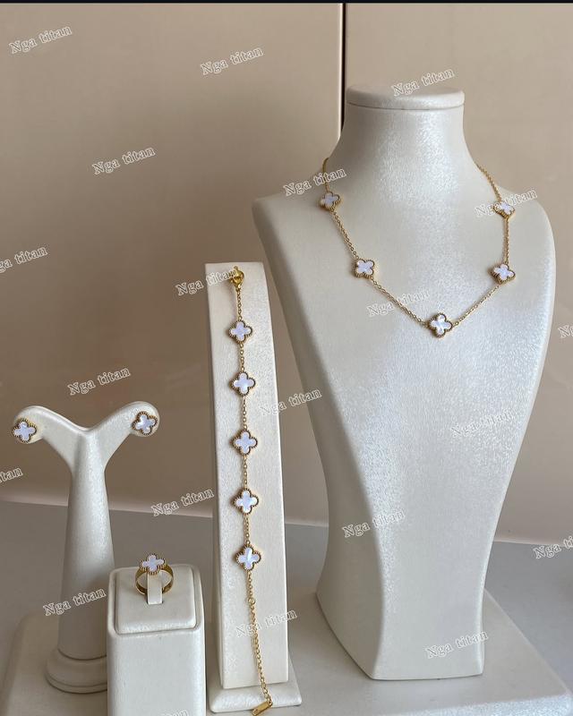 Cỏ 4 lá bộ 4 món dây 5 bông 3