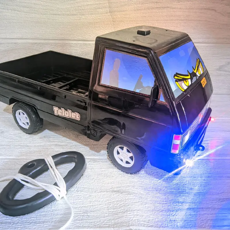 mainan mobil pickup L300 NYALA BUNYI TELOLET 3