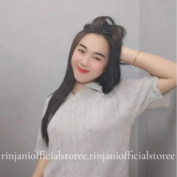 Clara baju rajut style korean best product Bunga Fit Garis Lembut Wanita Knitwear Nyaman Lengan Pendek 0