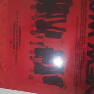 [READY STOCK] [SIAP KIRIM] ALBUM TREASURE NEW WAV
