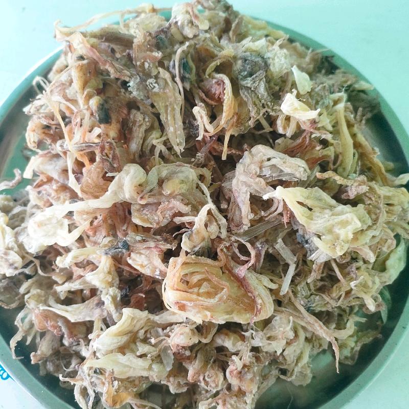 Râu mực khô nhỏ vị vừa ăn Kien Giang, thích hợp chiên hoặc ghim nấu mì tôm