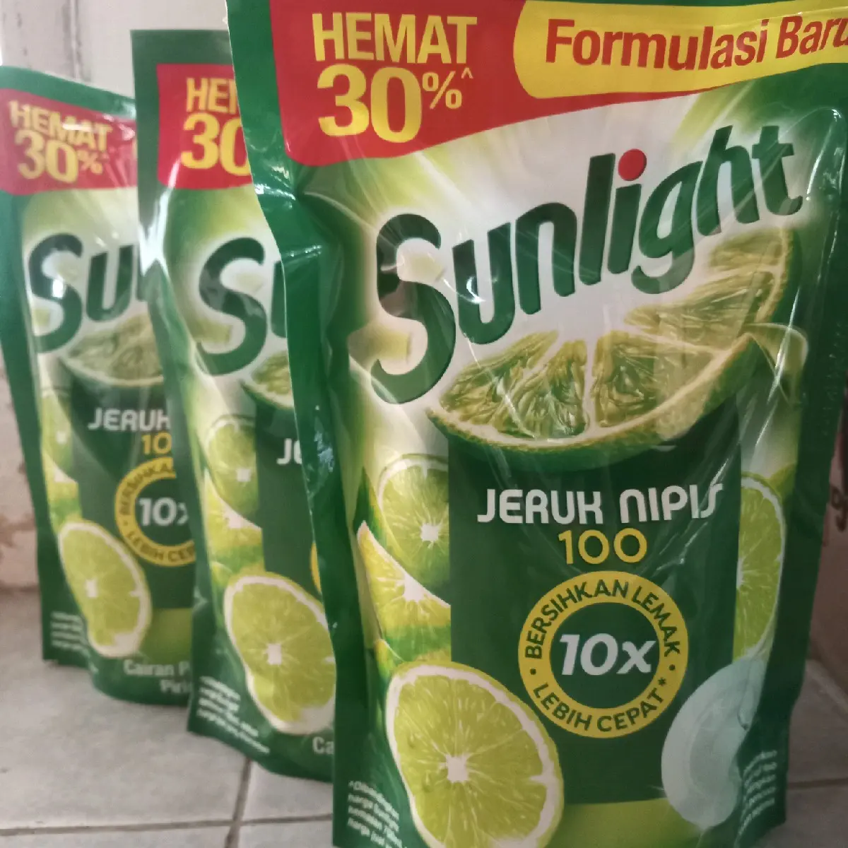 3 Pcs Sunlight Jeruk Nipis 650 Ml Sabun Cuci Piring Mama Lemon Ekonomi