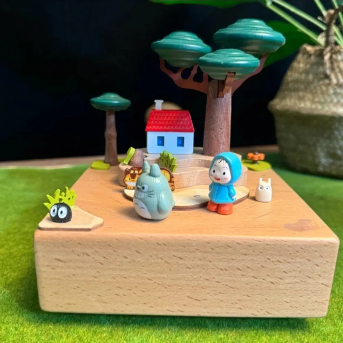 Mei and Totoro wooden music box wooden toy children's gift birthday gift valentine's day gift