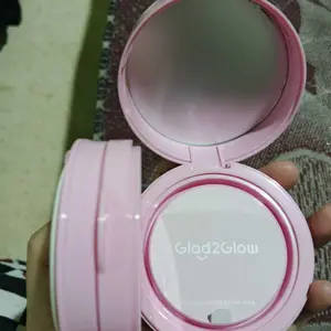 Glad2Glow 2in1 Cushion Powder Perfect Pair cover refill cushion Waterproof Make Up Setting BB Cream - Concealer Foundation Wajah Extract Mencerahkan long lasting merawat kuilt | cushion anti oksidasi dan tahan lama skin tint wanita g2g