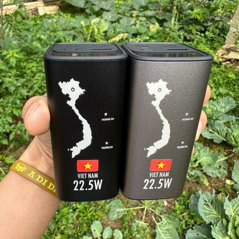 Sạc Dự Phòng 20.000mah Vỏ Nhôm Nguyên Khối Dùng 4cell Pin 21700 ( 22,5w)
