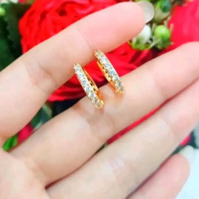 anting klip baris satu gold titanium anti luntur