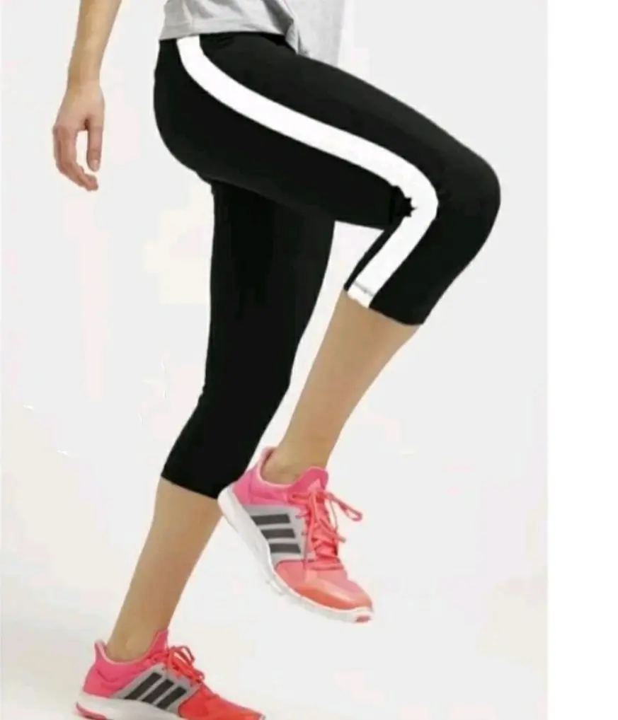 celana pendek wanita lis putih /legging pendek ukuran standar dan jumbo bisa COD