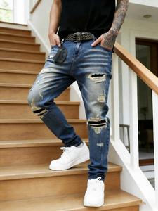 レトロY2Kスタイル メンズ スリムフィットジーンズ、ブルーグラデーションのストーンウォッシュ加工・ダメージジーンズ、アポカリプス風デニムパンツ、快適なストレッチ布製、ハイストリートY2Kストリートファッション トレンディパンツ、日常／パーティーコーデに適用する
