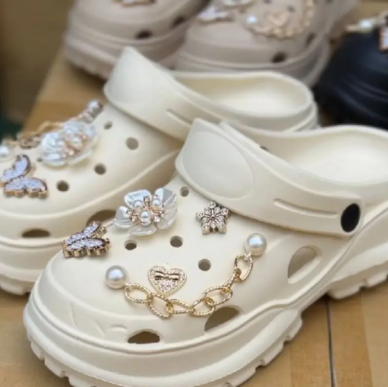 Sandal Baim Wanita Terbaru Motif Bunga