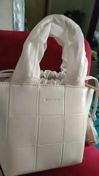 Product Review of [Cryzant Bag] BOSTANTEN Tas Selempang Wanita Handbag Sling Bag Tas Simple Jalan Jalan Berkapasitas Besar Tas Serut Kulit Sintetis from t**a 1