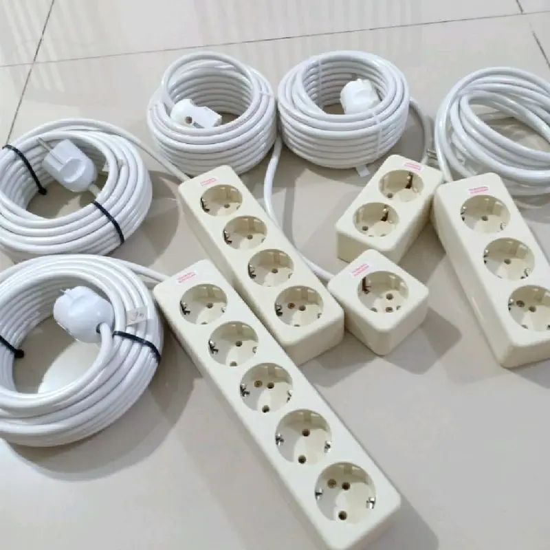 colokan isi 1 stop kontak listrik berkualitas warna putih ukuran 0,5.2.5.7.10.15 meter kabel ka 2