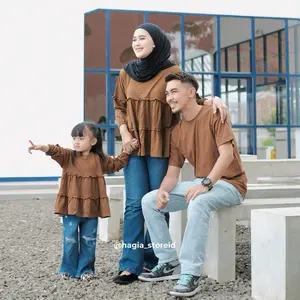Neira Couple by hagia | sudah sepasang blouse rempel | kaos pria | dan blouse anak perempuan Tangan Panjang Pasangan