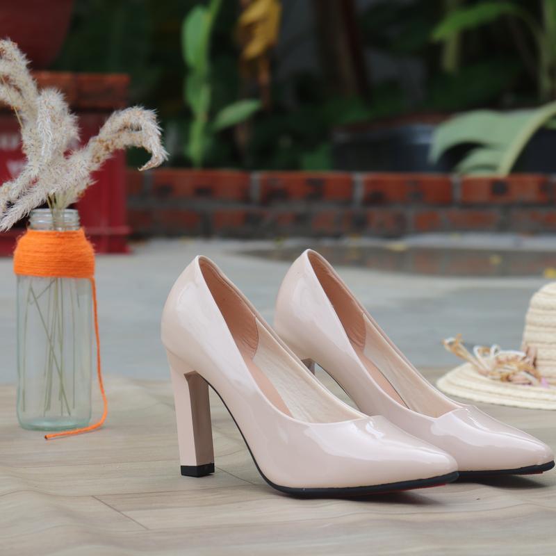 Giày da bóng gót 7p 5p và 9p màu đen đỏ trắng kem size 34-42 chất liệu da tổng hợp cao cấp đế TR chống trượt bền đẹp phù hợp công sở đi chơi tiệc