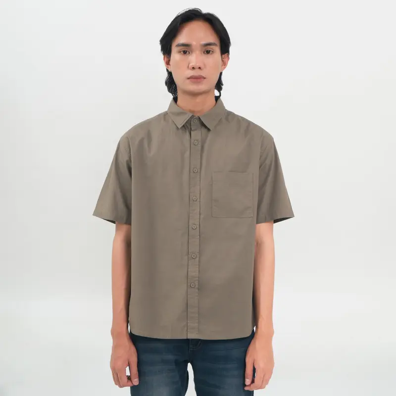 M231 Kemeja Pria Basic Polos Pendek Taupe Grey 0983B 0