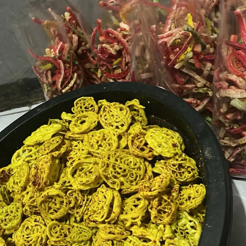 Kerupuk Mie Jupe Sebring Pedas Gurih Enak Midas Snack Cemilan - Kering, Makanan, Food, Asin, Keripik Camilan 3