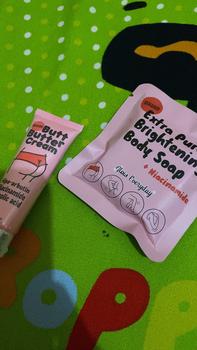 Product Review of Sowso Extra Pure Brightening Body Soap with niacinamide sabun mandi pemutih pencerah kulit from N**_ 1