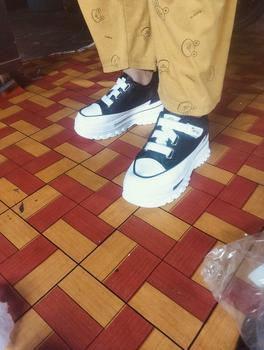 Product Review of LURAD Sneakers Wanita Hak Tinggi Casual Kekinian Modis High Quality Fashionable Nyaman Dipakai WL537 from N**i 0
