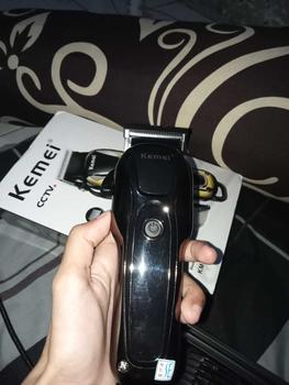 Product Review of KEMEI 1990 Alat Cukur Turbo Kemei 1990 Clipper Kemei KM-1990 Cukruan Rambut Kemei KM1990 TURBO KM-1990 Mesin Cukur Rambut from N**g L** 0