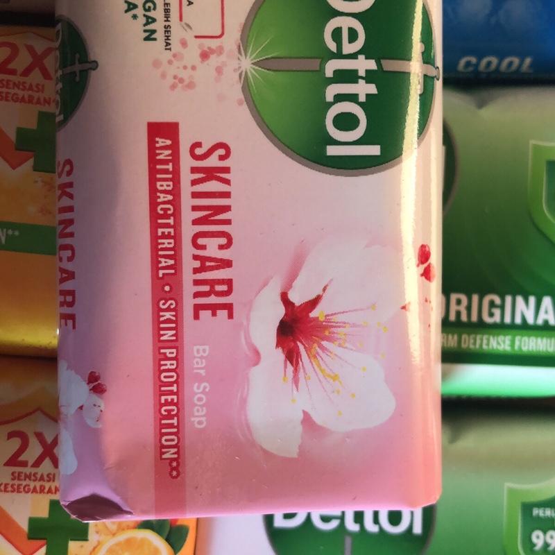 12 PCS Sabun Dettol 60 gram Sabun Mandi Batang 3