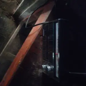 COD Radio Internasional International F-4250 Portable AC DC Mode AM FM SW