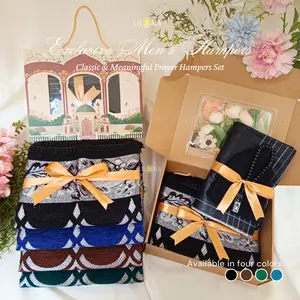 Hampers Pria Eksklusif Sajadah Turki Chenille Tenun + Sarung Tenun Dewasa + Peci + Tasbih Kayu