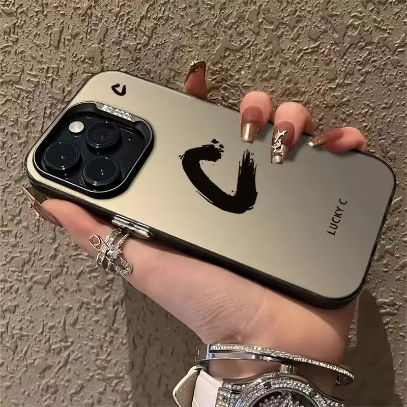 Case IMD Hologram Hitam Huruf Inisial Untuk iPhone 11/12/13/14/15 X/XS/XR/XSMAX 12/13Mini 14/15Plus 2